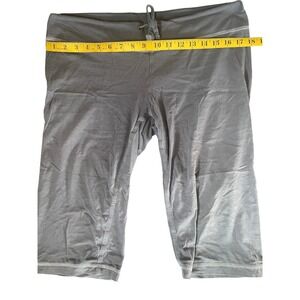 Nike Womens Athletic Dept Capri Leggings M Gray Drawstring Cropped Yoga Pants